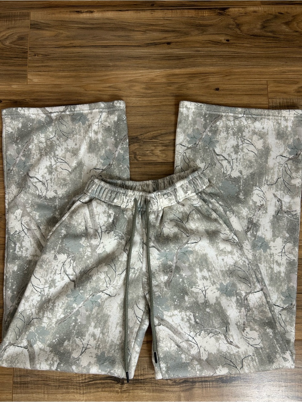 Blue Riot Camo Sweatpants - Picture 2 of 3